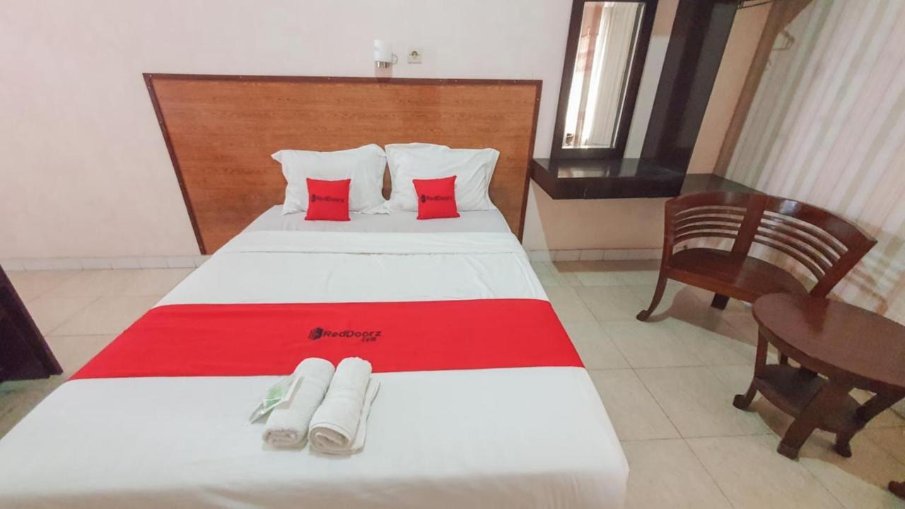 Reddoorz At Pujon Malang Hotel Batu  Exterior photo