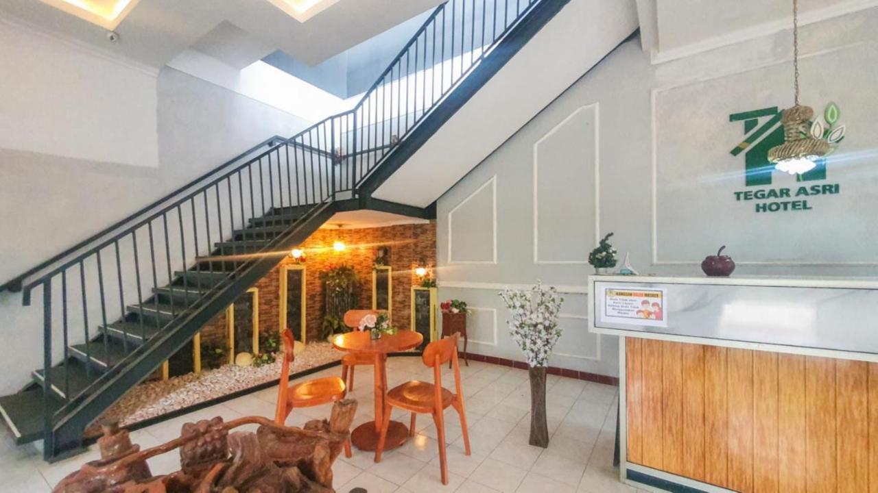 Reddoorz At Pujon Malang Hotel Batu  Exterior photo