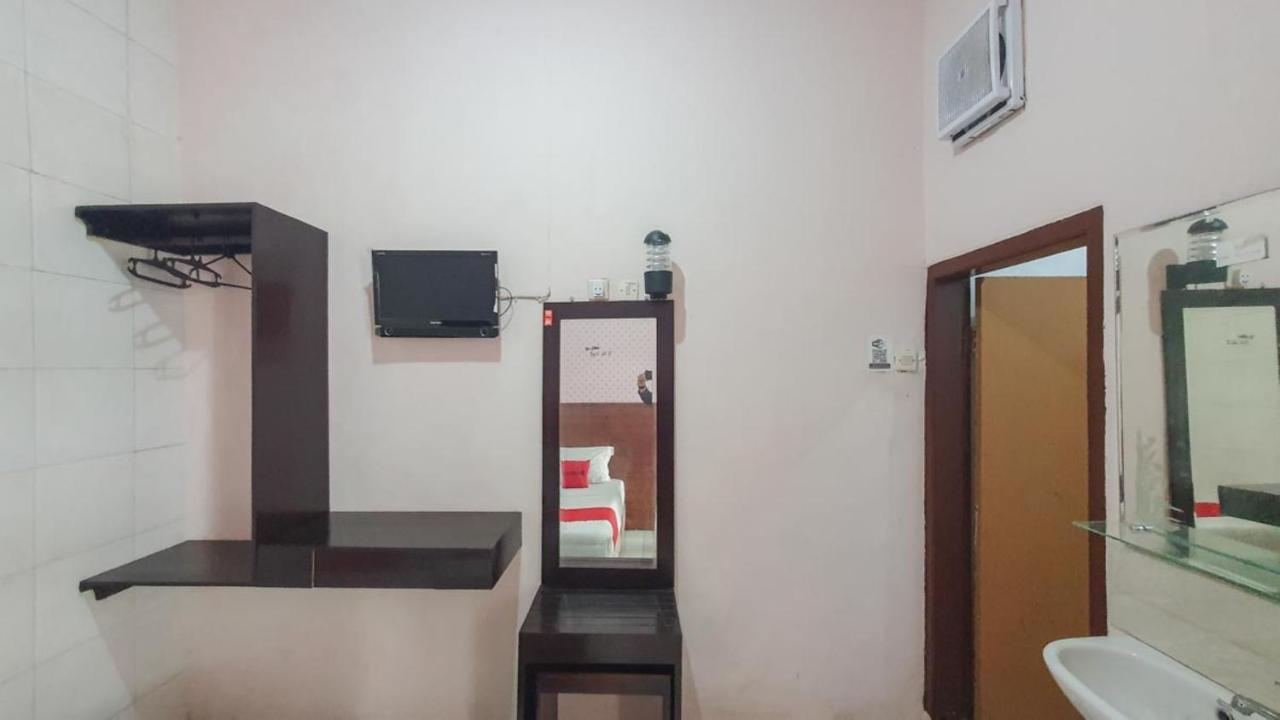 Reddoorz At Pujon Malang Hotel Batu  Exterior photo