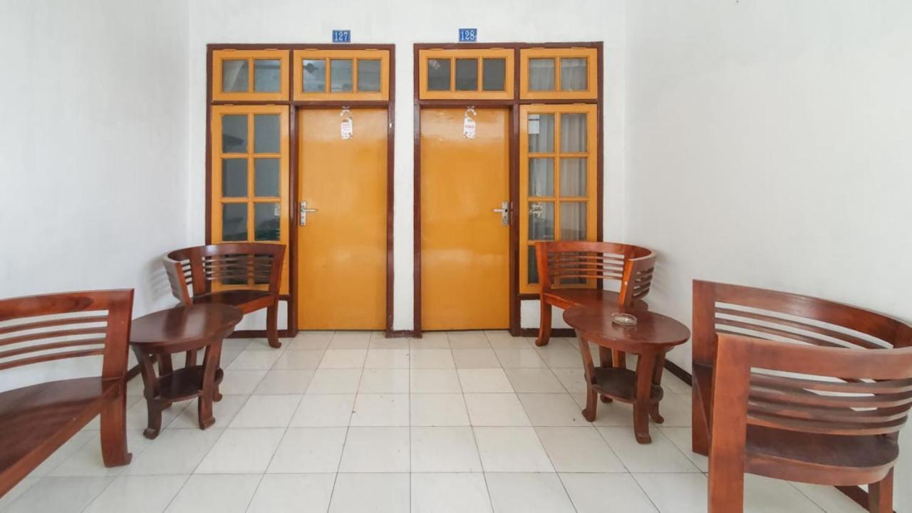 Reddoorz At Pujon Malang Hotel Batu  Exterior photo